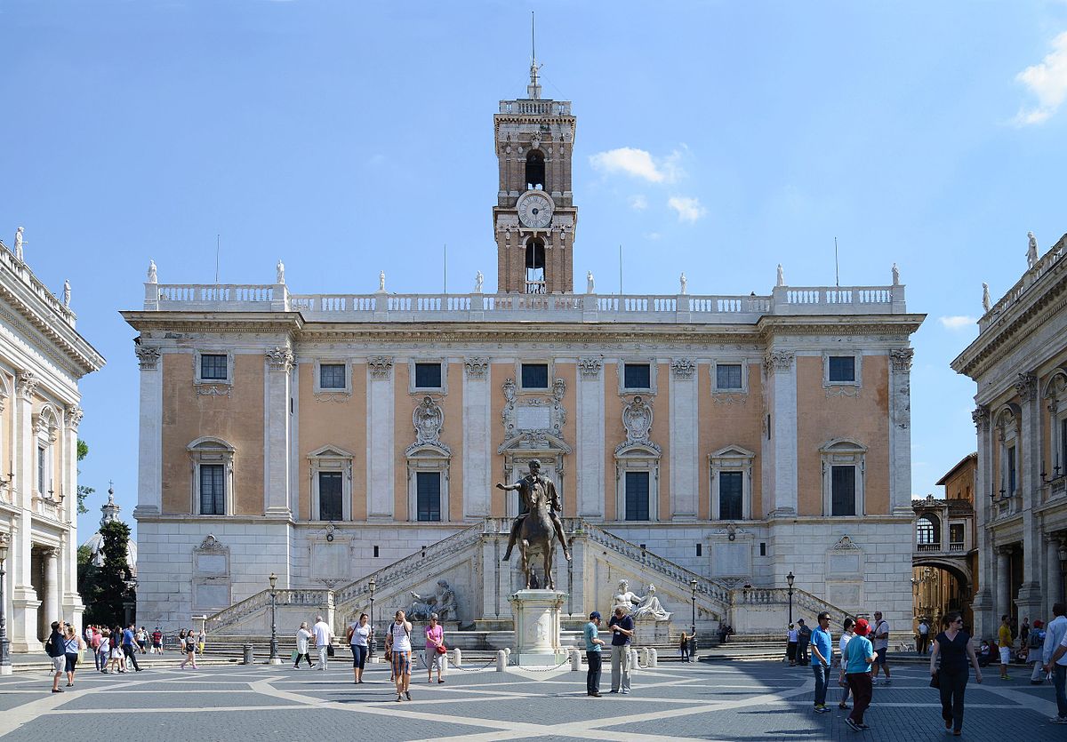 Piazza del Campidoglio SMARTTRAVELERS