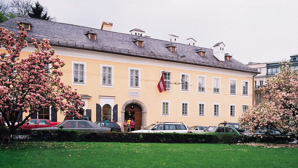 Mozarts Wohnhaus - Mozart's Residence